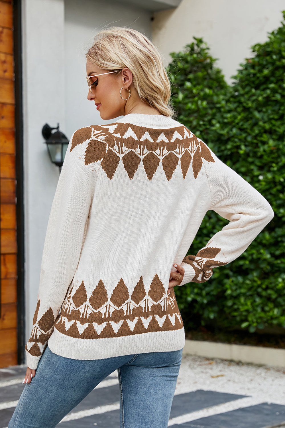 Round Neck Long Sleeve Sweater